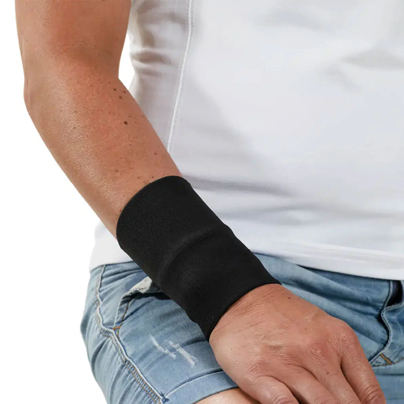 Back on Track Wrist Brace - Image 2