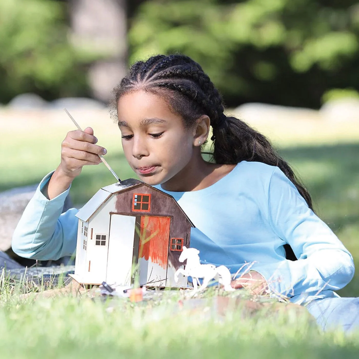 Breyer Craft Horse & Barn Paint & Play - Image 5
