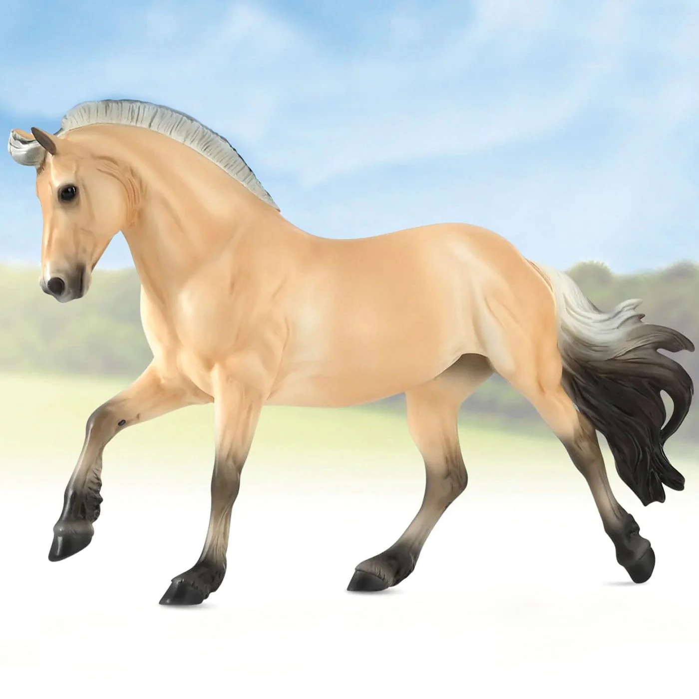 Breyer Traditional Sweetwater's Zorah Belle - Image 3