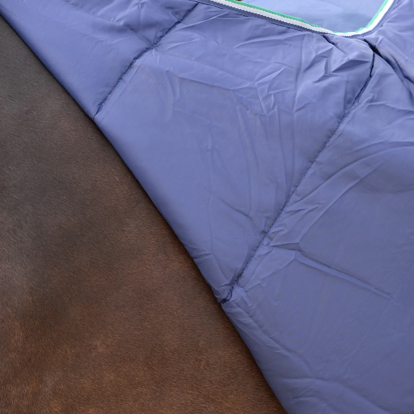 Bucas Quilt Silk-Feel 150 g - Image 3