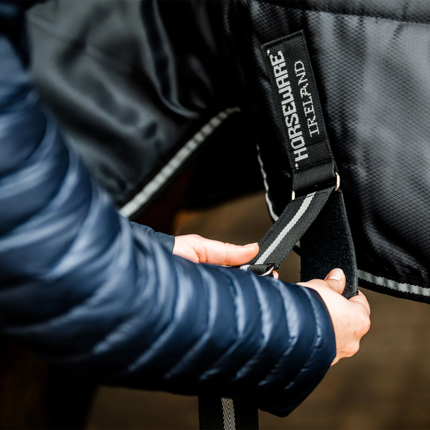 Horseware Easy-Layer Plus Stable Blanket 400 g - Image 2