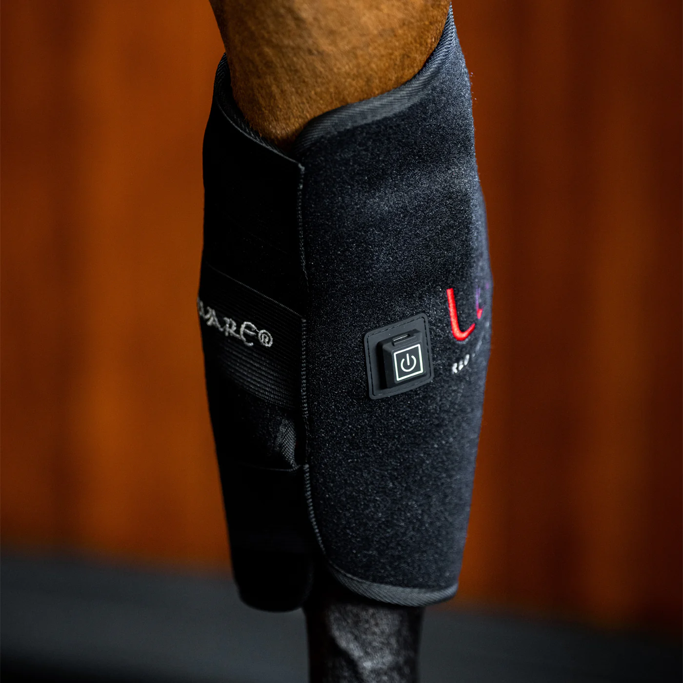 Horseware LED Red Light Therapy Left Hock Boot - Image 4