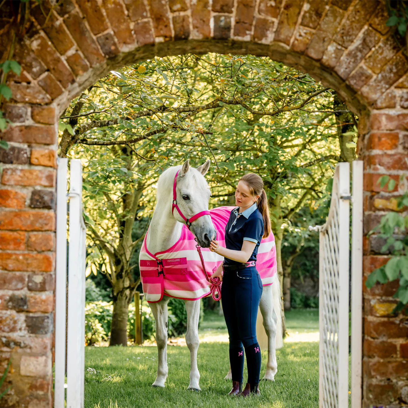 Horseware Newmarket Fleece Cooler - Image 4