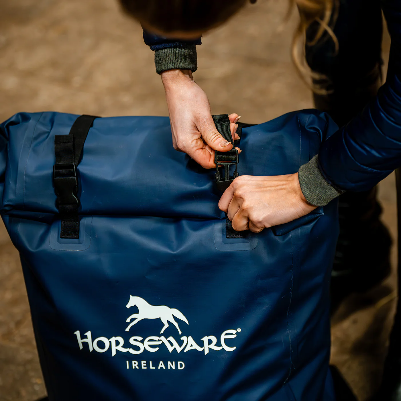 Horseware Signature Kit Bag - Image 8