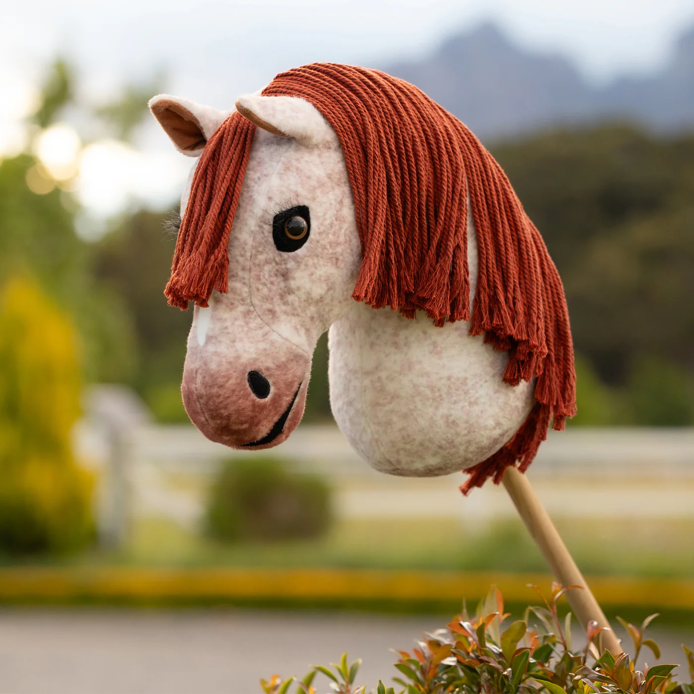 LeMieux Hobby Horse Poppy - Image 2