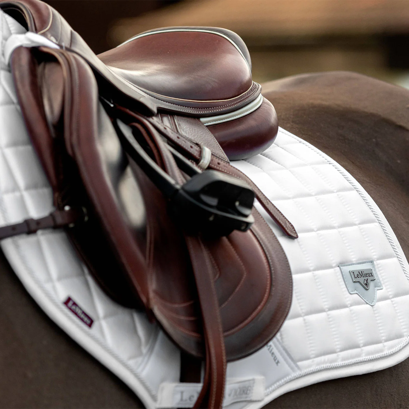 LeMieux Loire Classic Close Contact Saddle Pad - Image 5