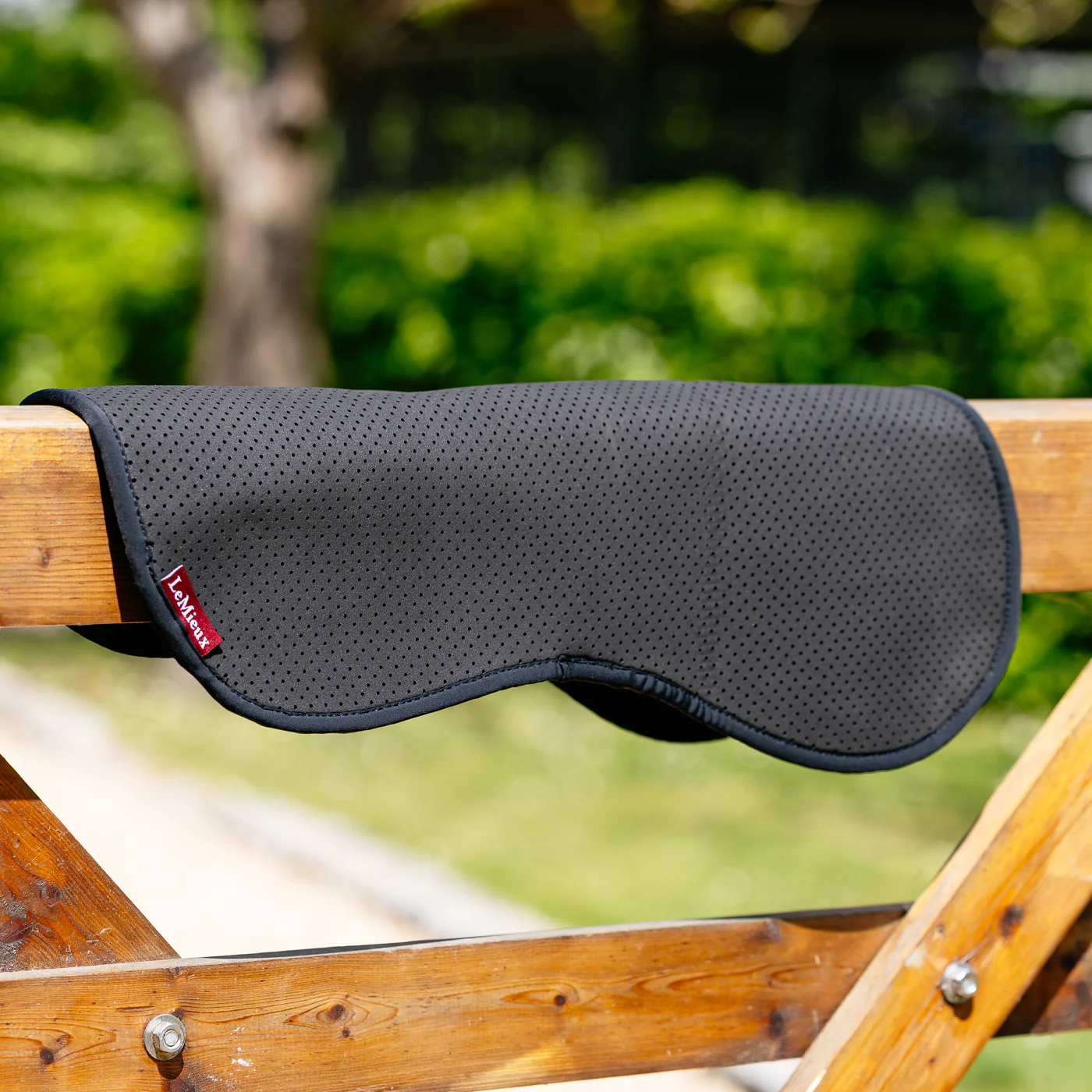 LeMieux Non-Slip Half Pad - Image 2