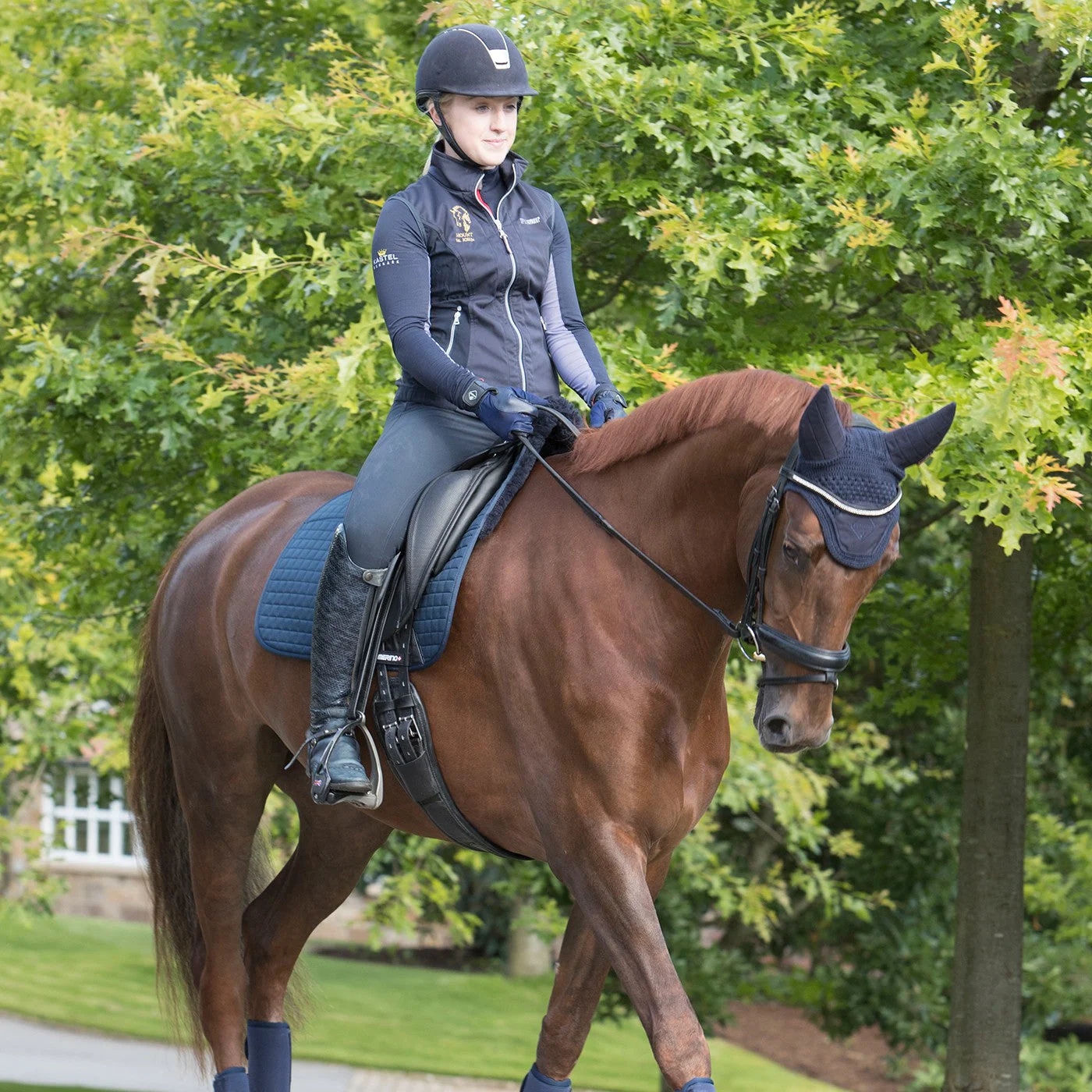 LeMieux Suede Dressage Square Saddle Pad - Image 17