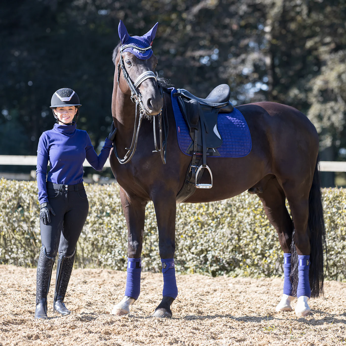 LeMieux Suede Dressage Square Saddle Pad - Image 31