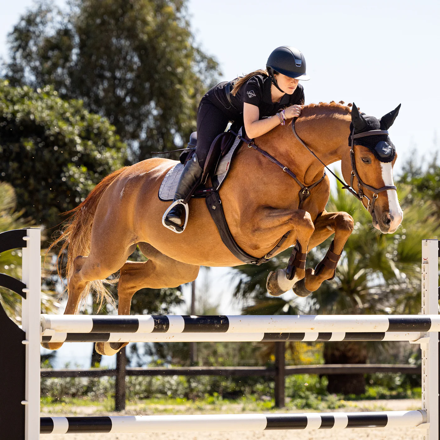 LeMieux Suede EuroJump Close Contact Saddle Pad - Image 2