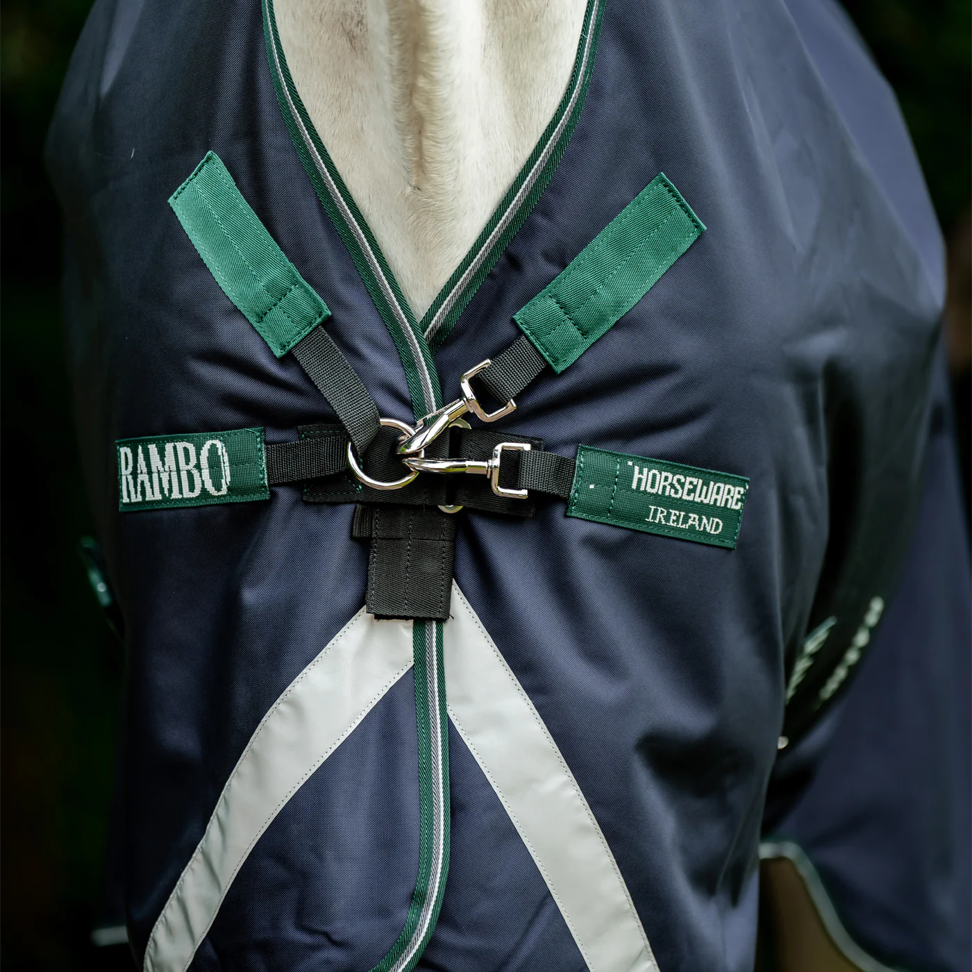 Rambo Wug 1680D Turnout Blanket 50 g - Image 3