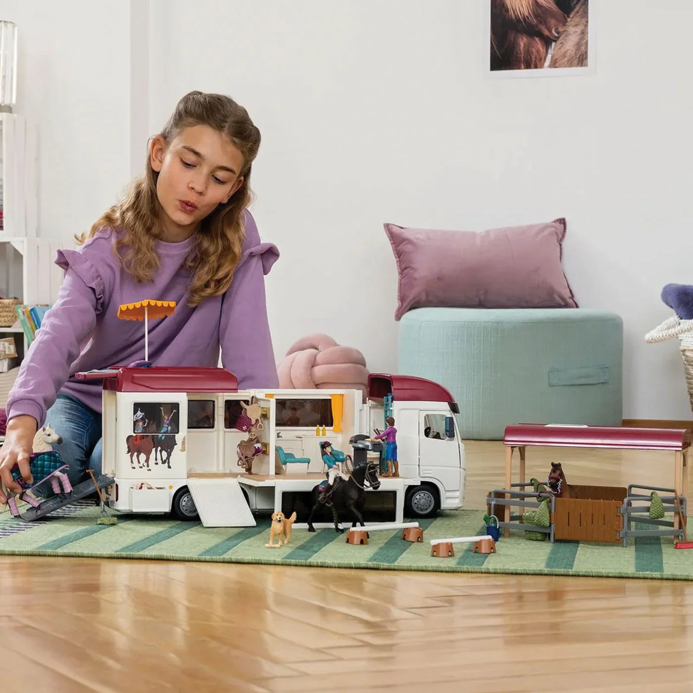 Schleich Horse Club Horse Transporter - Image 8