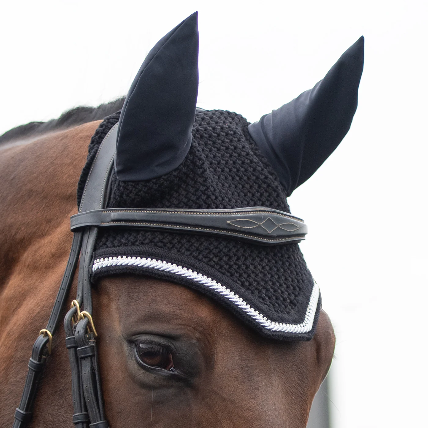 Shedrow Deluxe Crystal Fly Veil - Image 6